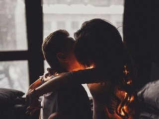 Nighttimedate-room's Picture