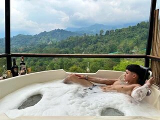 Myc hot's Picture
