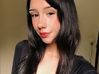 Saddie Dark's Picture